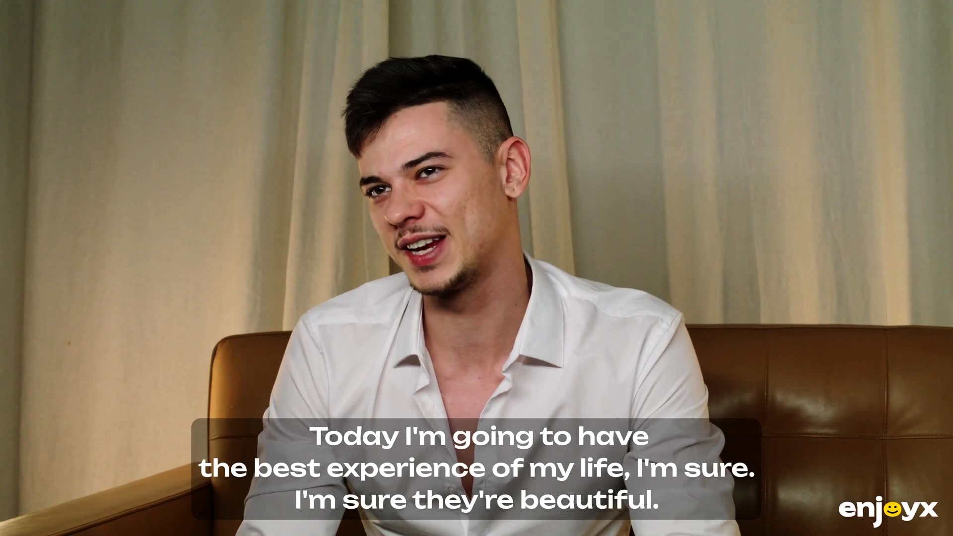 SUPERLATINAS - SARA RETALI & SHEILA ORTEGA