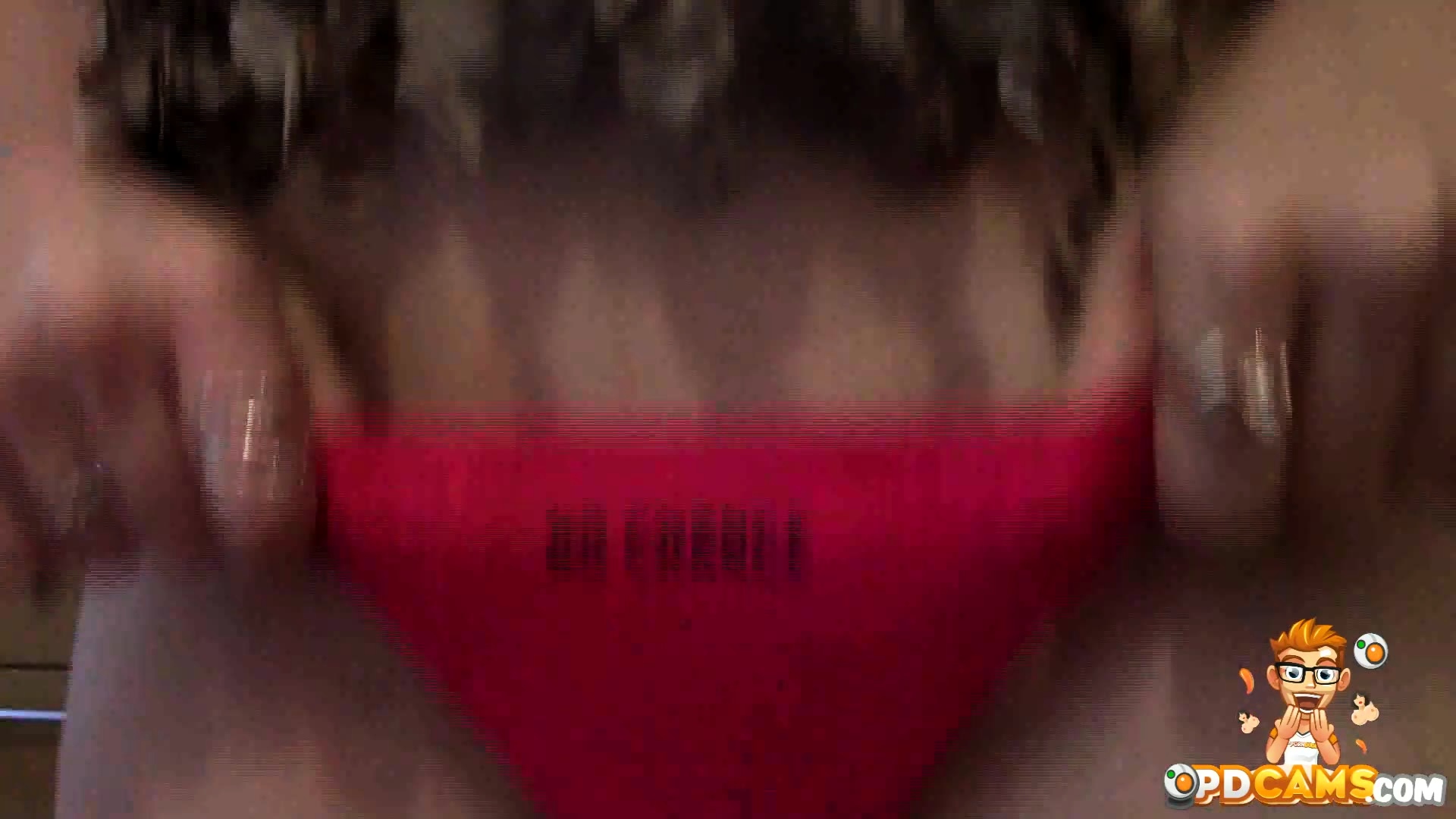 Very pretty pussy gets fingered on webcam