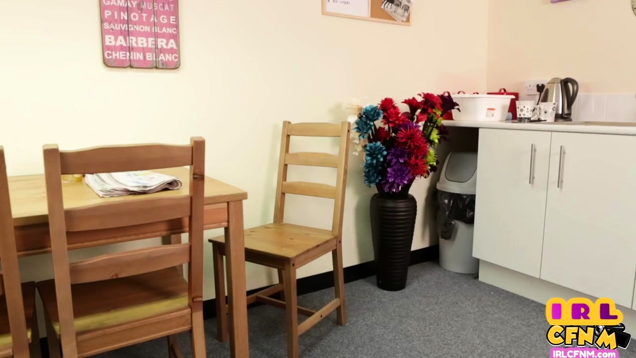 CFNM amateur MILF deepthroating her BF