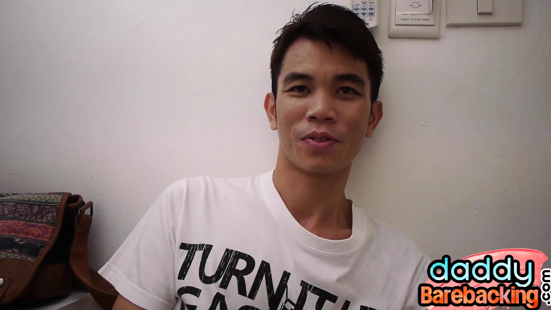 Sweet asian twunk spoiling DILF