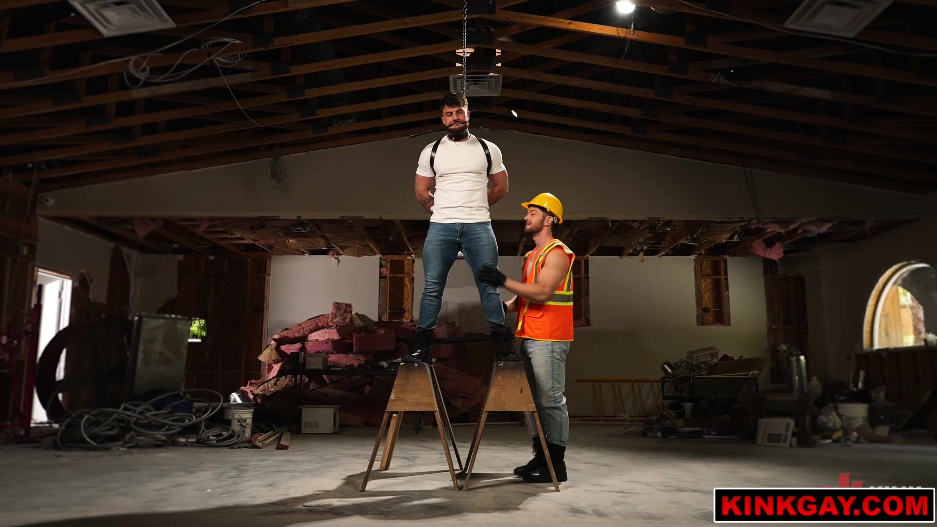 Johnny Donovan get to Heath Halos beefy cock