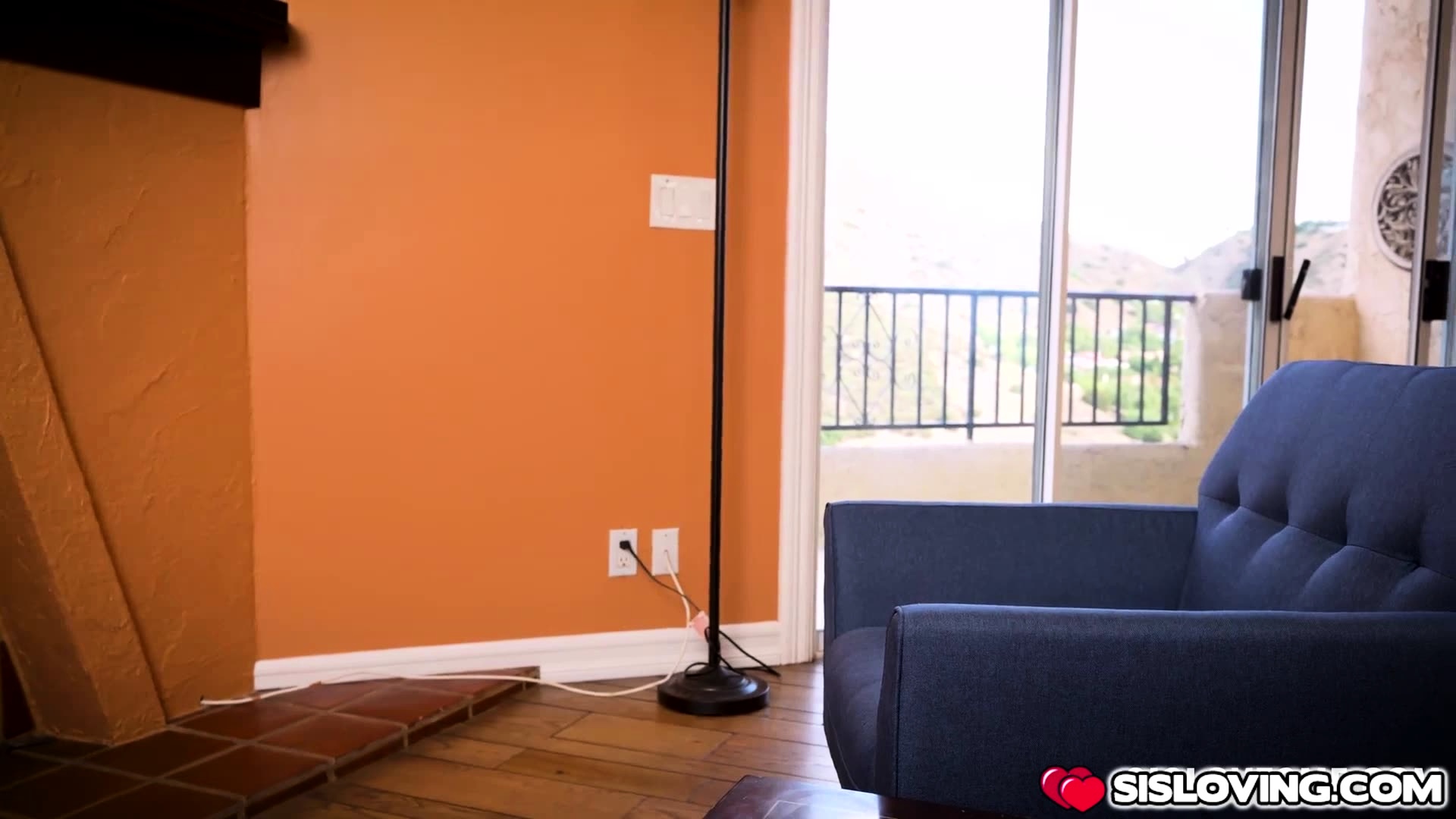 Jane Wilde gets on her knees and blows stepbro