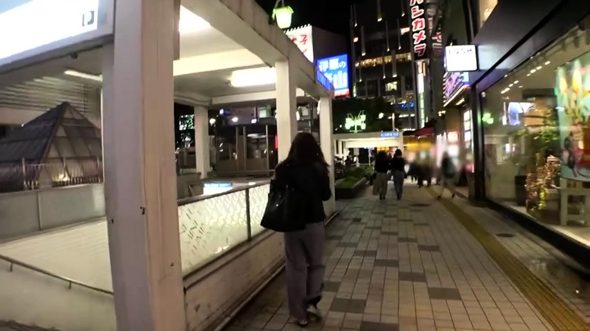 Cute Asian Chubby Teen Wild Dildo Masturbation