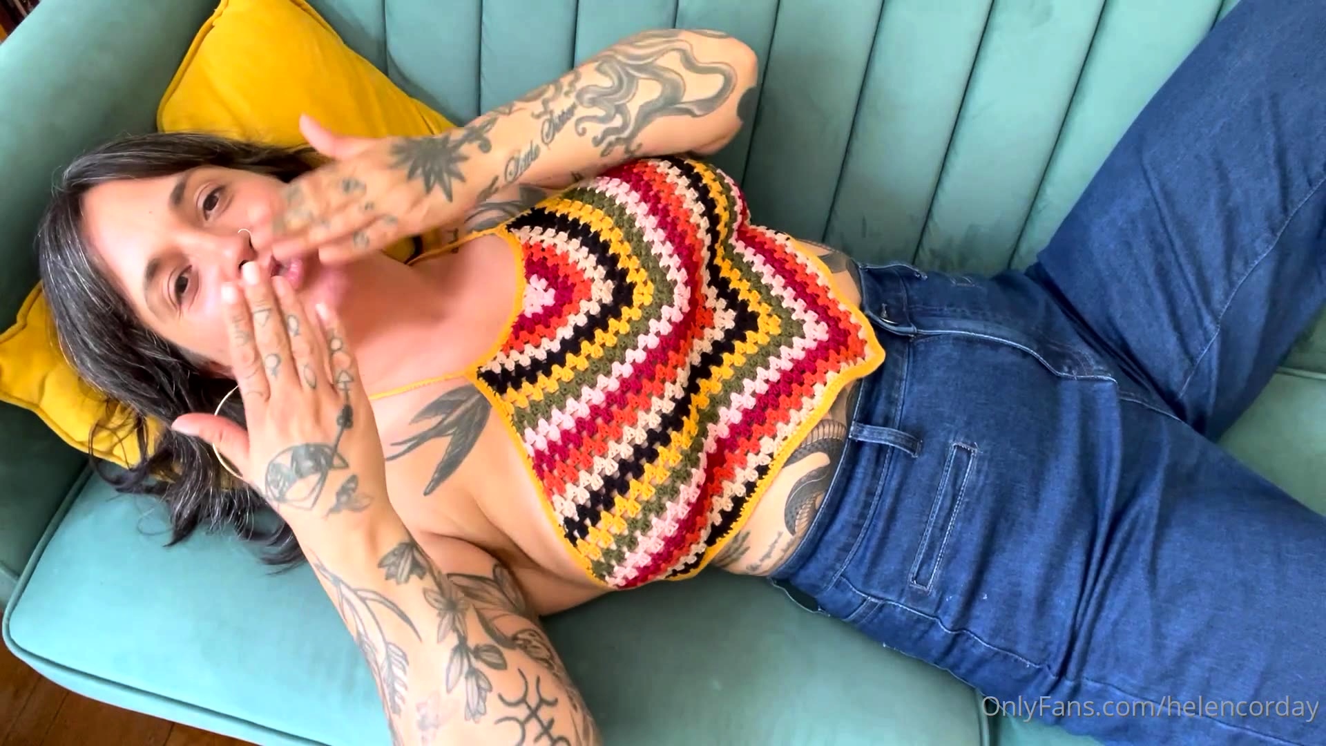 This large amateur cam girl has some very big boobs