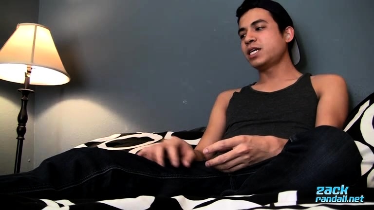 Skinny Isaac Yale solo finger fucks his asshole