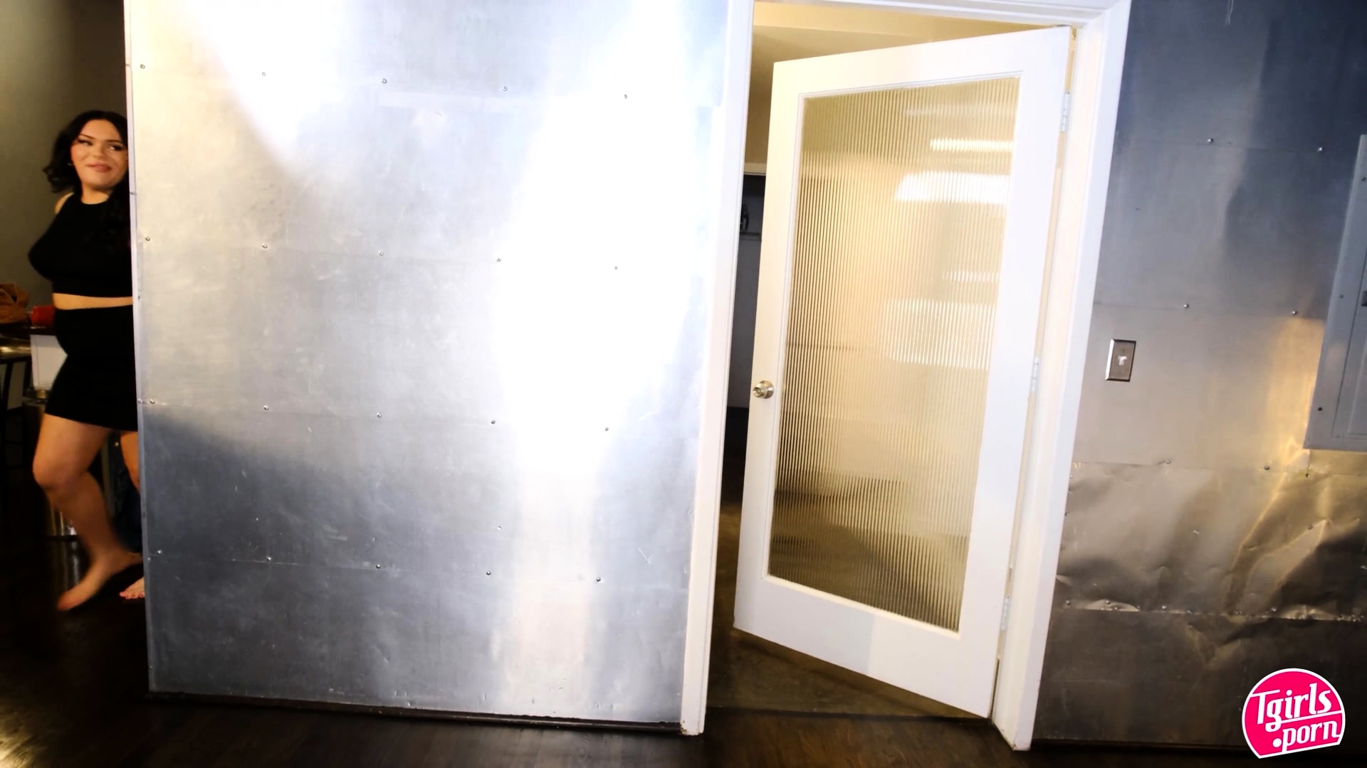 TGIRLS PORN Does My Butt Look Big In This