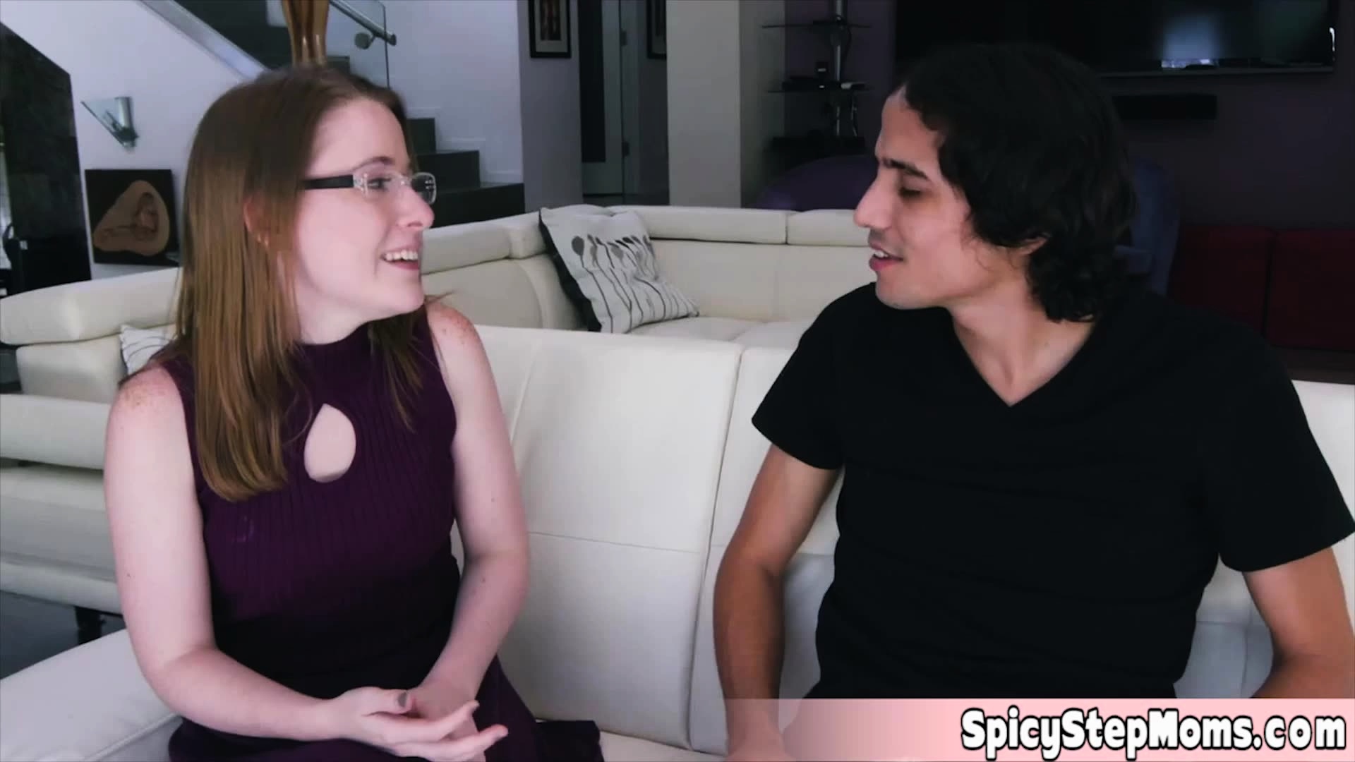 Cute geeky stepmom wanted to taste me