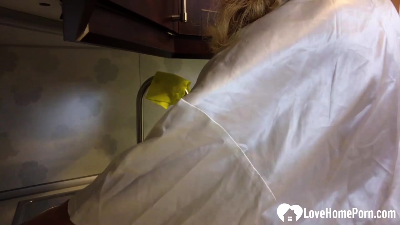 Stuck stepmom gets a good anal pounding