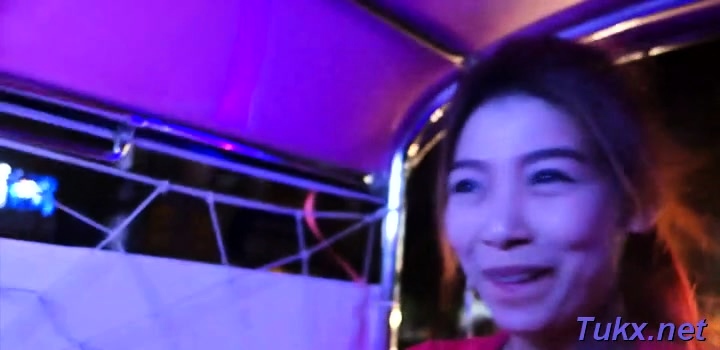 Naughty eastern sweetie deep throat fellatio