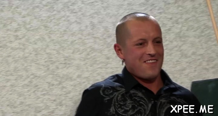 Gorgeous chick fucked with a big sex toy