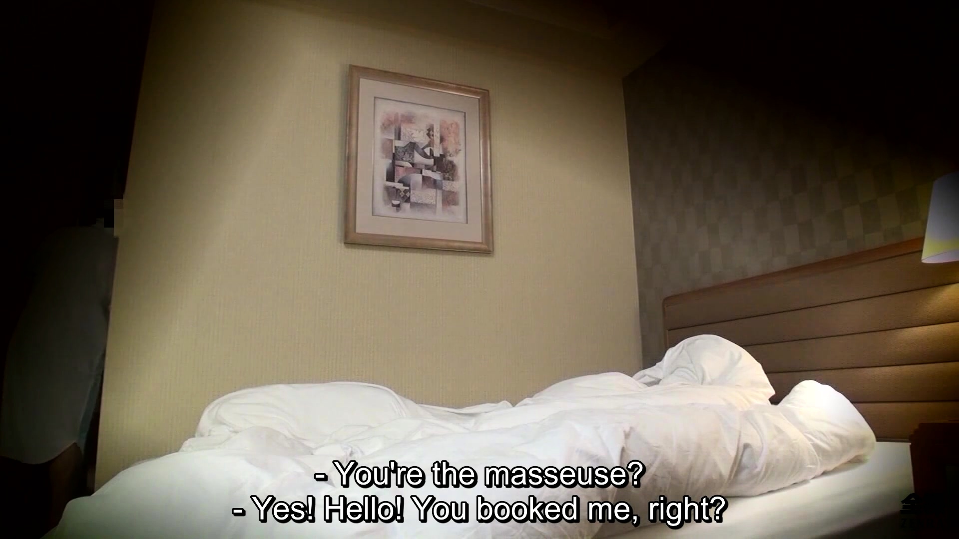 Japanese hotel masseuse happily has sex with a brazen client