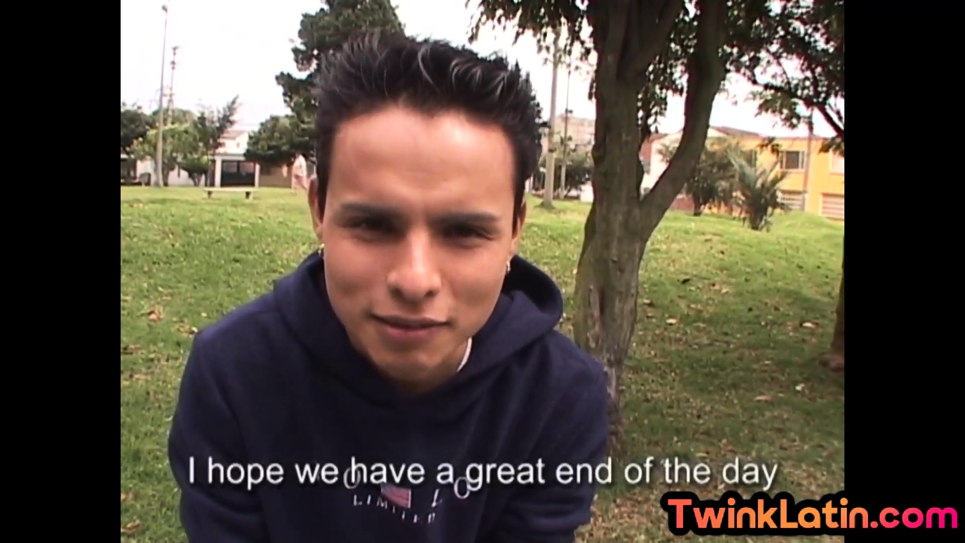 Real Spanish skinny twink 3way drilled