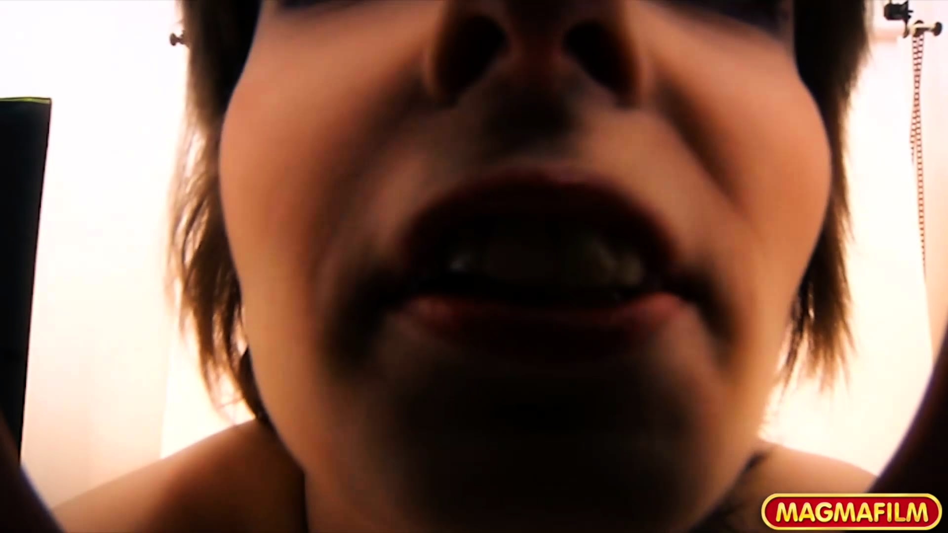 Slim cutie vibes her snatch