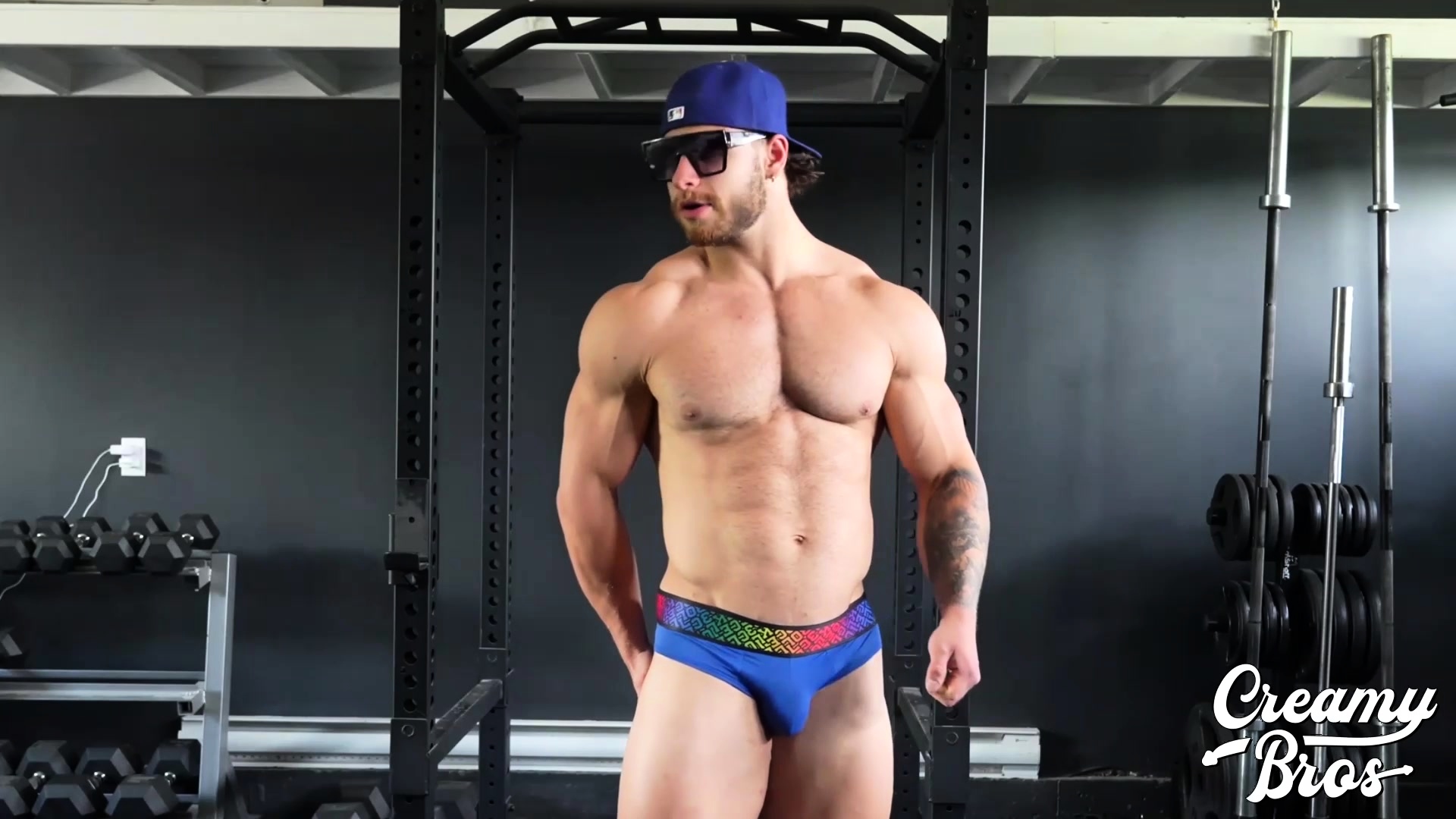 Matt Luscious Receives Sloppy Blowjob From Casey Cooper