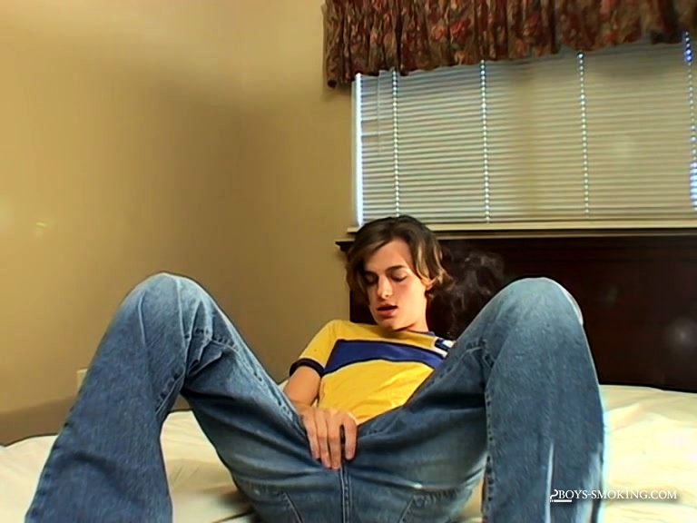 Twink Ayden Jerking Audition While Puffing Cigs