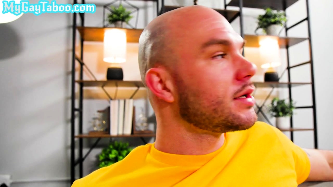 Sinful stepbrothers enjoy anal 3some