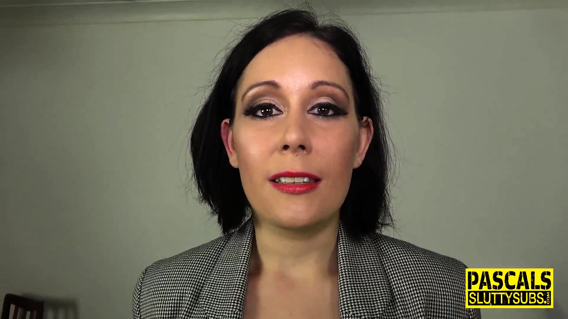 Kinky slut gets rammed