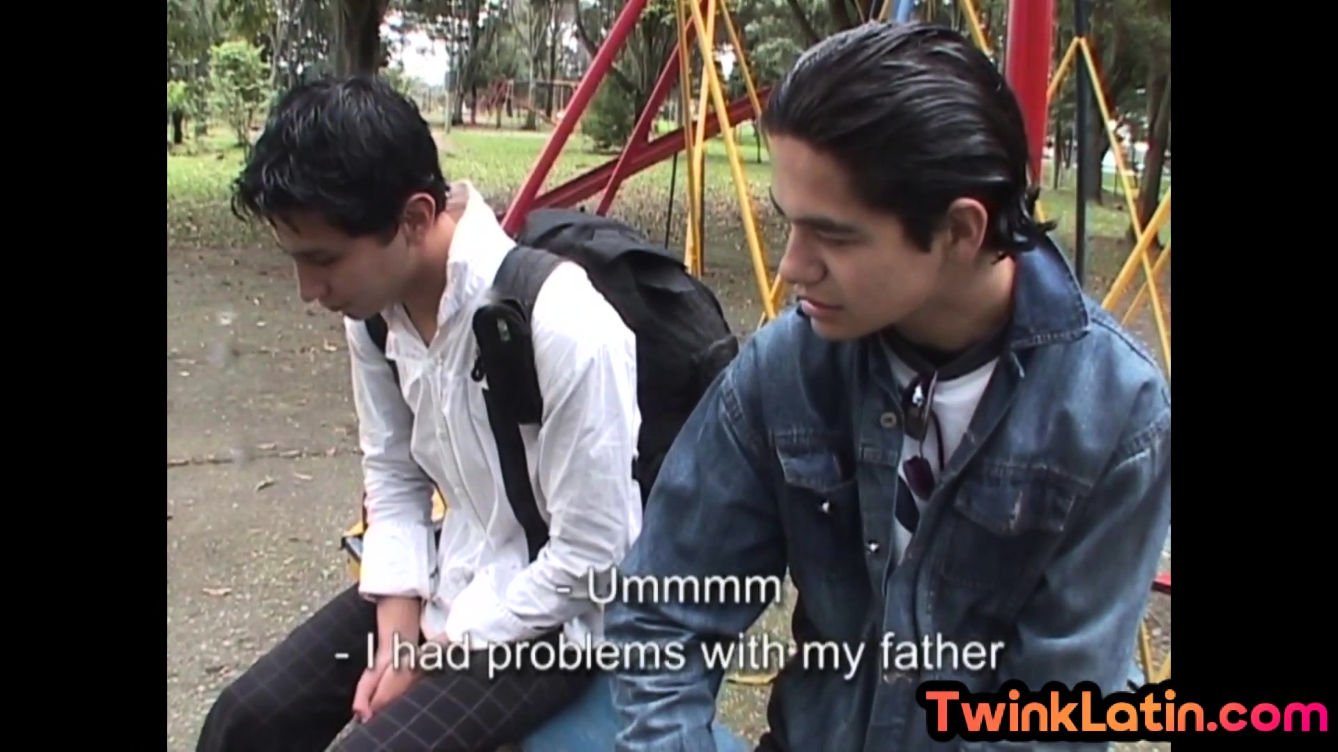 Spanish real twink fucked under shower