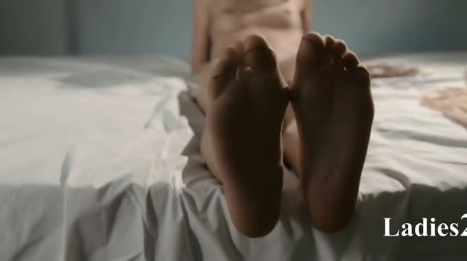 subtle babe in nylon jerking off strapon