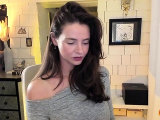 Webcam brunette solo masturbation