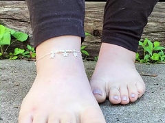 Amateur porn Gives Us Some Foot Fetish Aurora