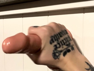 Amateur brunette ariana marie solo toying