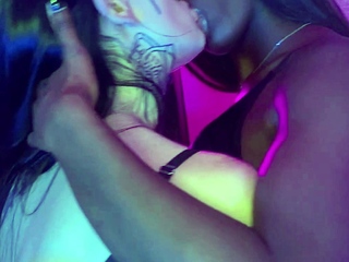 Blonde and brunette lesbian babes love