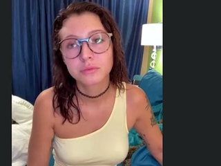 Busty amateur GF webcam solo