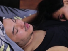 Amateur Asian couple in wild hardcore fuck session