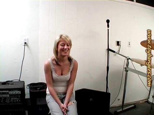 Lexi Fucks A Sybian Machine