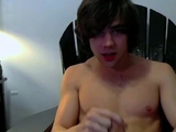 Hot Teen Records Himself While Cumming