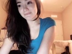 Brunette Solo Webcam Masturbation
