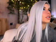 babe-dirty-talking-while-sucking-her-dildos