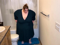 big-boobs-milf-do-a-tit-fuck