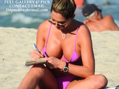 Bikini Girls