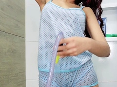 showing-her-wet-camel-toe-sharing-her-pussy-in-the