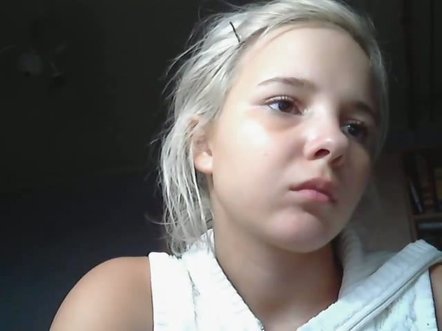 Sexy amateur cutie stripping on webcam